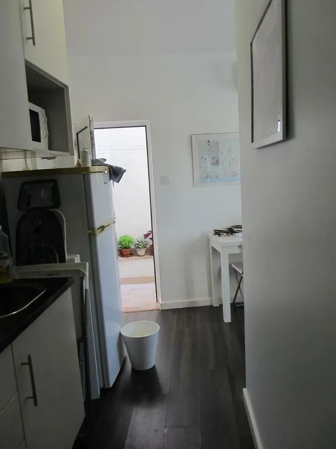 House Mouraria Διαμέρισμα Lisboa